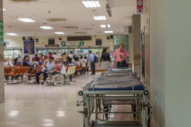 |甲流来势汹汹!建议少吃山楂和猪肉,多吃这3样,增强抵抗力