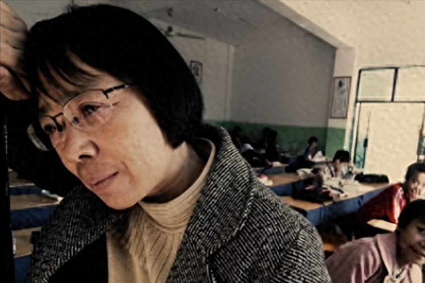 胡歌饰演张桂梅丈夫惹争议,被质疑不够尊重女性,曾力挺家暴男星