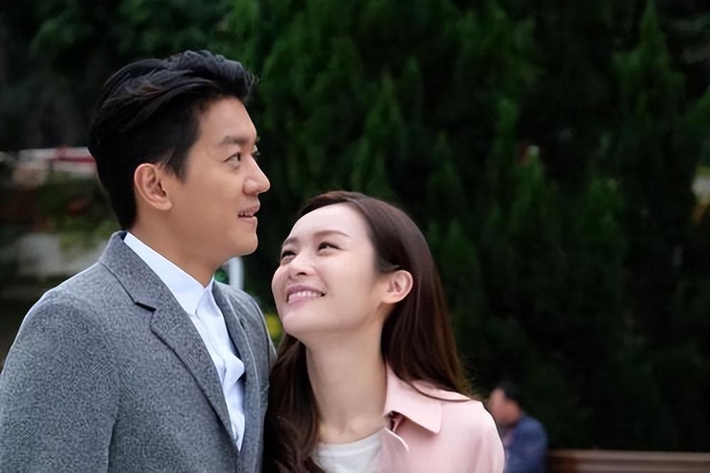 事实证明,马国明更爱黄心颖,因为在前任身边他会变得很不一样!