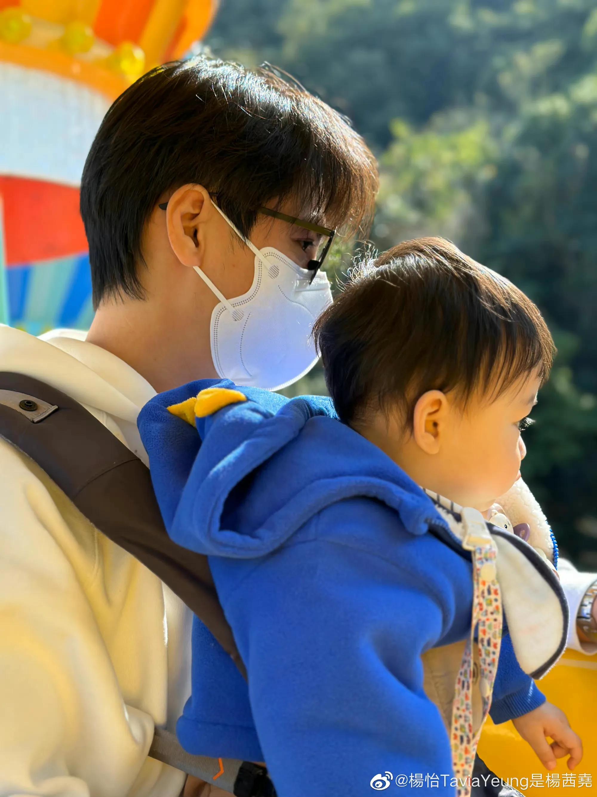 罗仲谦|杨怡罗仲谦一家四口温馨出游，一对子女颜值超高，拥有同款大眼睛