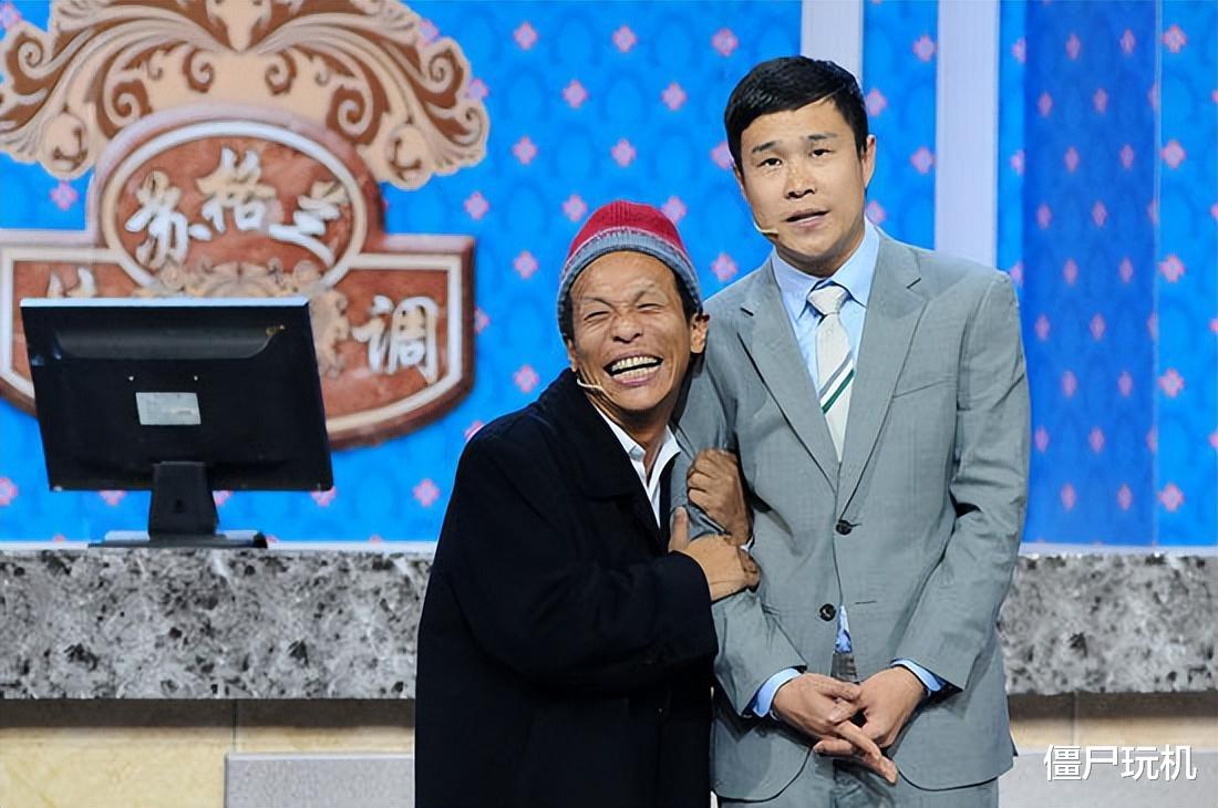 宋小宝成名后抛弃发妻,迎娶“天仙”女粉丝,生下龙凤胎,如今过得怎么样