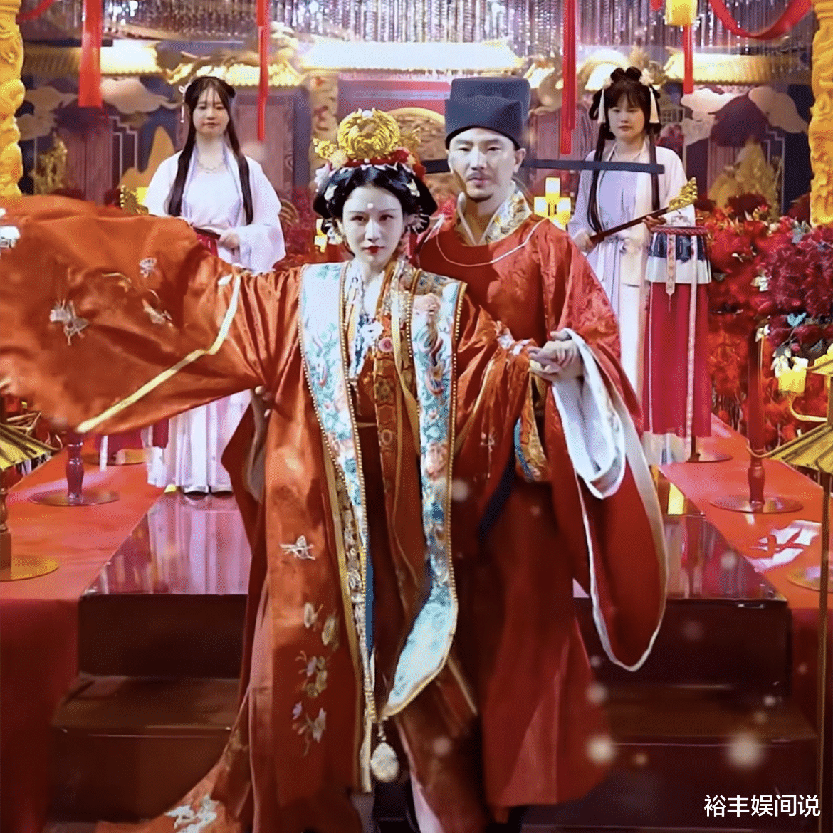 公益|网红“国岳夫妇”办中式婚礼！骑大马抛绣球，频繁搞活动被疑作秀