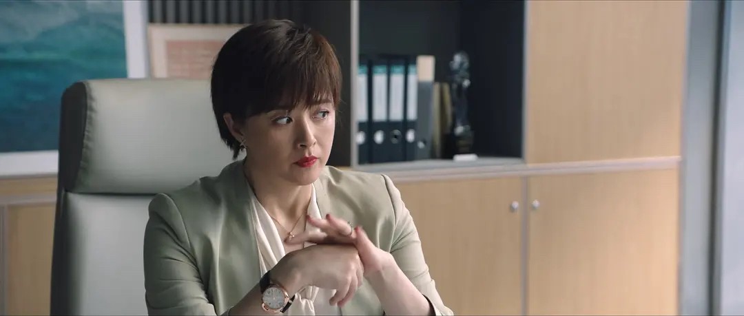 一阵不见像变了个人,40岁蒋欣瘦成“纸片人”,新剧里美出新高度