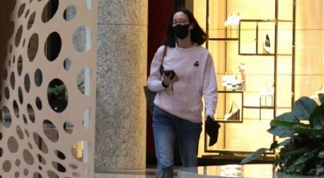 张钧甯带马来西亚男导演回家过夜！台媒曝其私下常为男方走关系