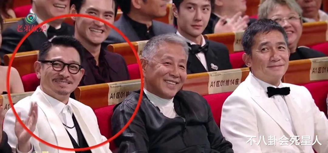 金鸡奖这一夜，娱乐圈的人情世故和江湖地位，被展现得淋漓尽致