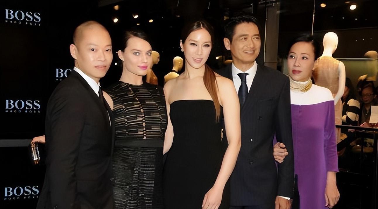 豪门|蔡天凤惨案的背后,撕开了港圈豪门,多少“荣耀”的遮羞布