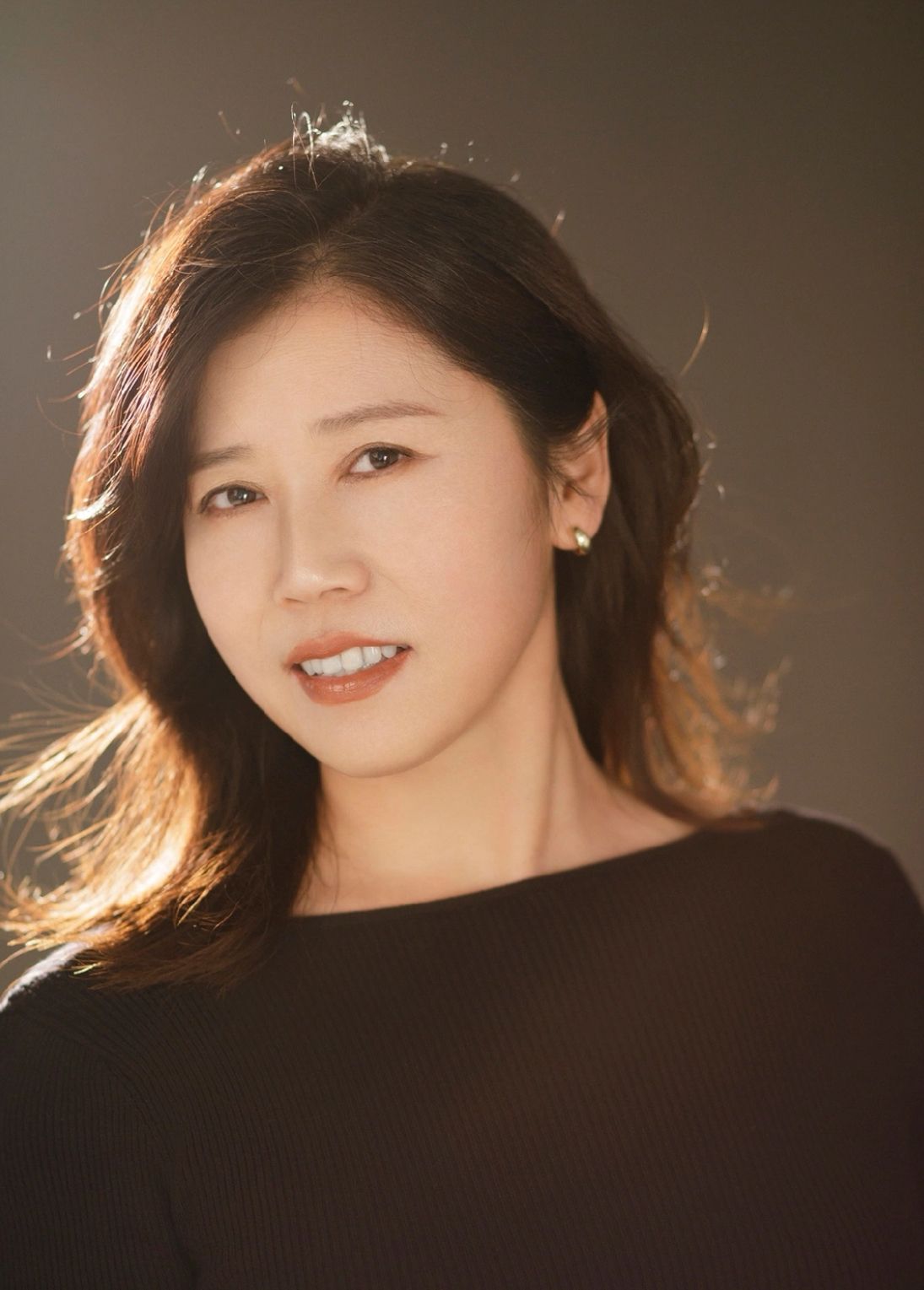 女人到了50岁,尽量避开4种“假洋气、真显老”发型,太影响气质