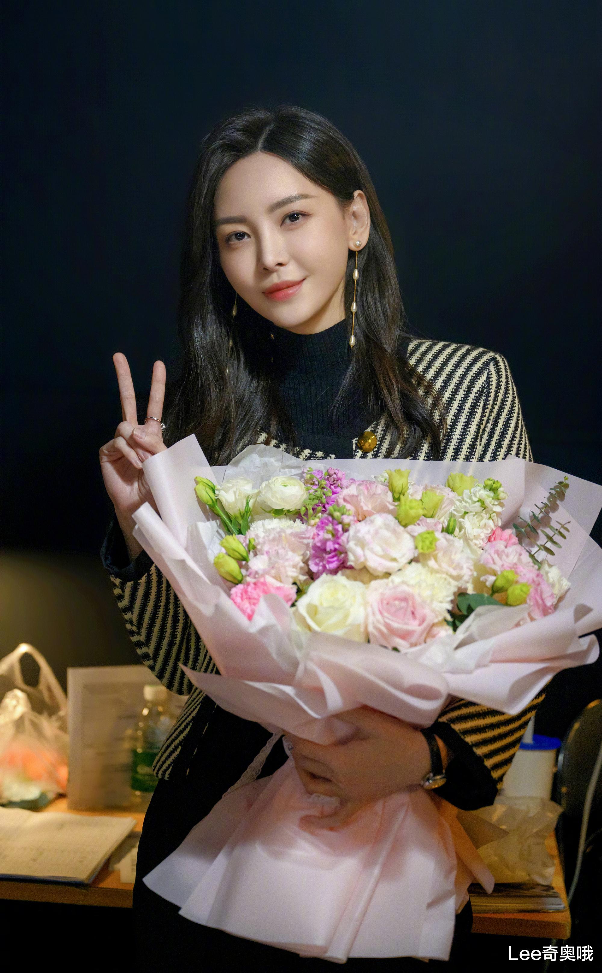 韩庚、郑恺、于文文、曾梦雪领衔主演的《前任4：英年早婚》官宣定档