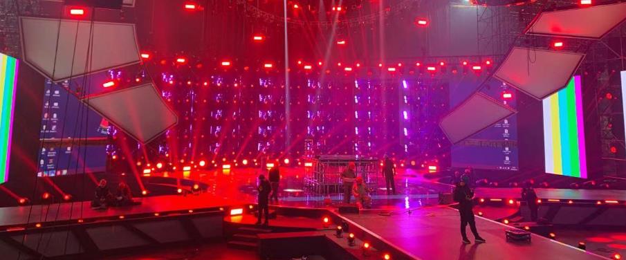 综艺节目|一个成功的综艺节目需要哪些专业人才?