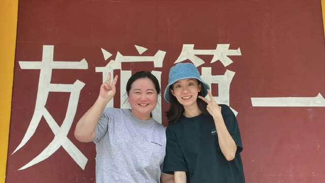 贾玲瘦到认不出，与张小斐二搭或再创票房奇迹，杨紫加盟引期待