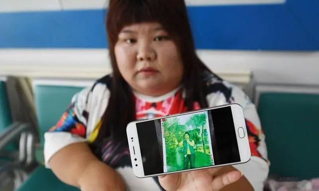 美女校花被丈夫喂到330斤,还睡塌两张床,丈夫:怕她被人抢走