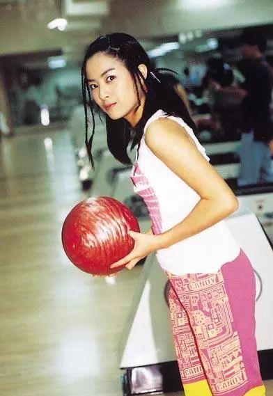 “陪我睡一晚,保你荣华富贵”,这就是徐怀钰的“下场”