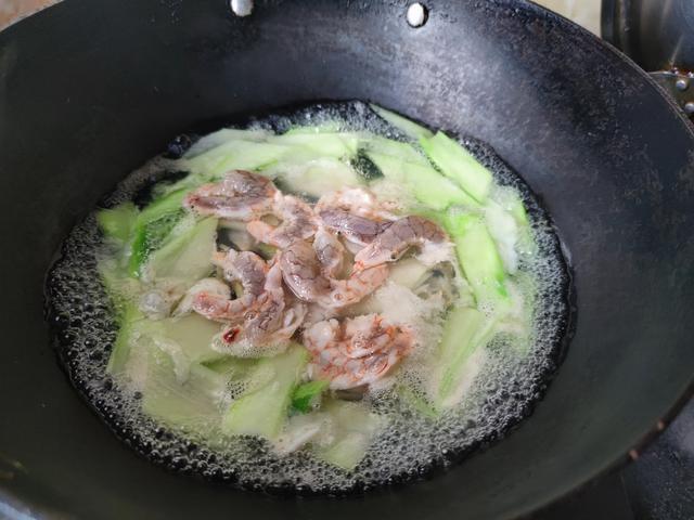 大雪后，莲藕雪梨靠边站，它是天然“养肺高手”，滋润化痰还去火