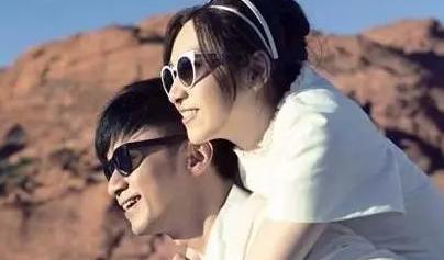 古巨基:她以经纪人身份陪我22年,52岁为我高龄产一子,能不爱吗