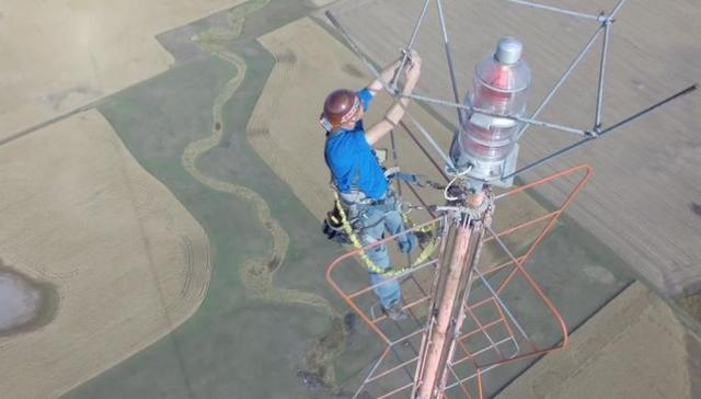 这种工作有多牛?一年只需工作2天,日薪高达13万!