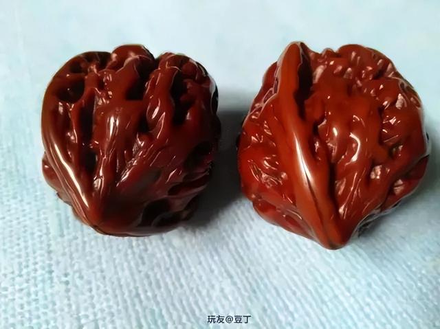 核桃|盘了3年的手串,市场价能卖多少钱?