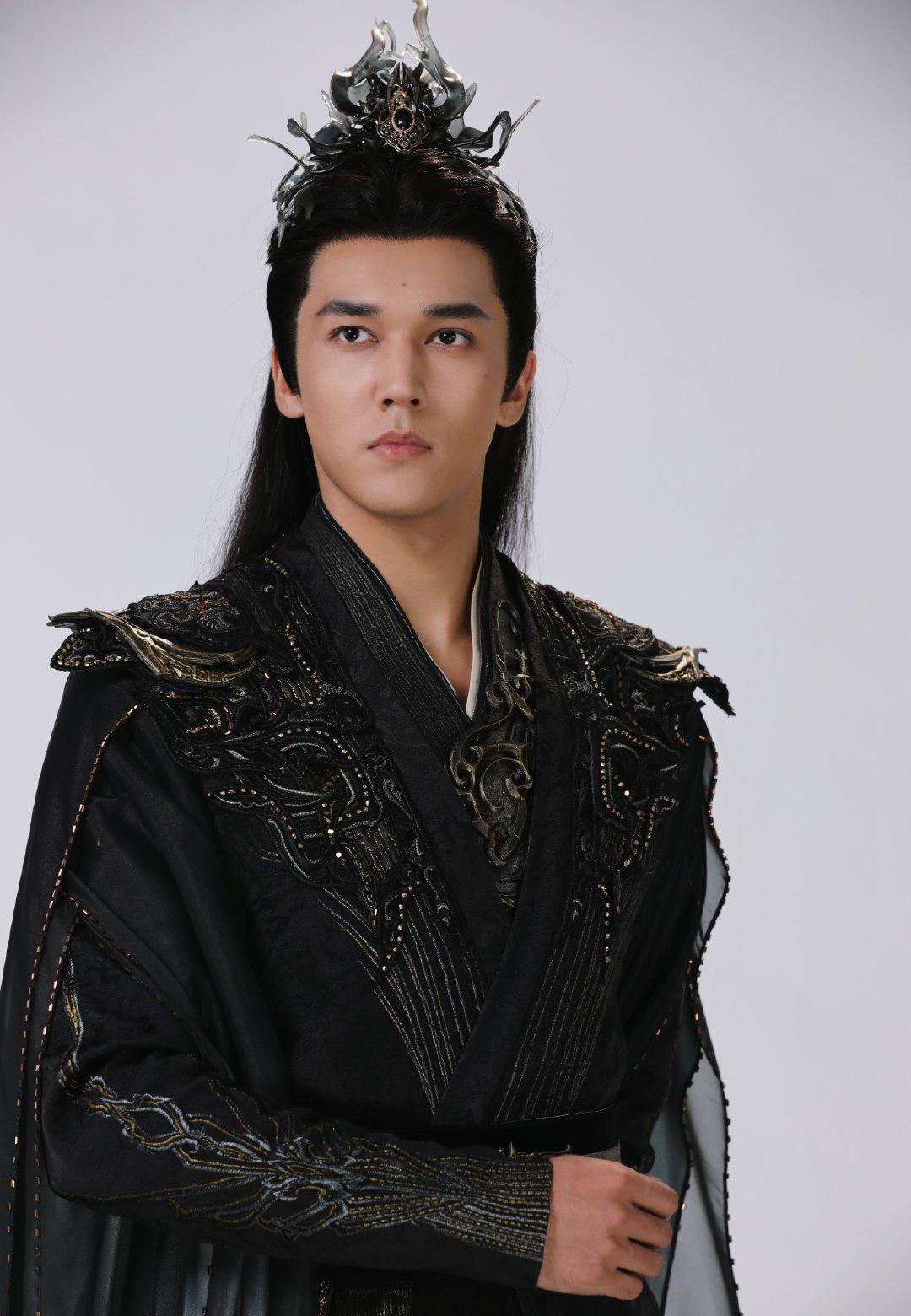 千朵桃花一世开开机被吐槽：躲过陈牧驰孙珍妮，真忍不了张彬彬