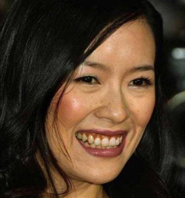 章子怡称得上电影脸,她的骨相真有那么完美吗?