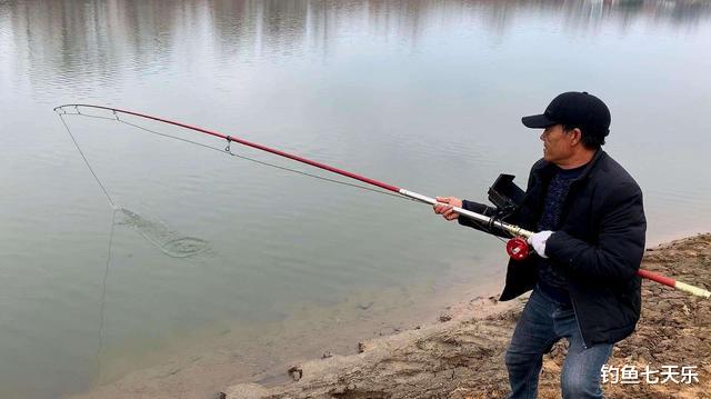 饵料|在长江流域钓鱼,用错鱼钩可能“入刑”!这些钓具别再用了