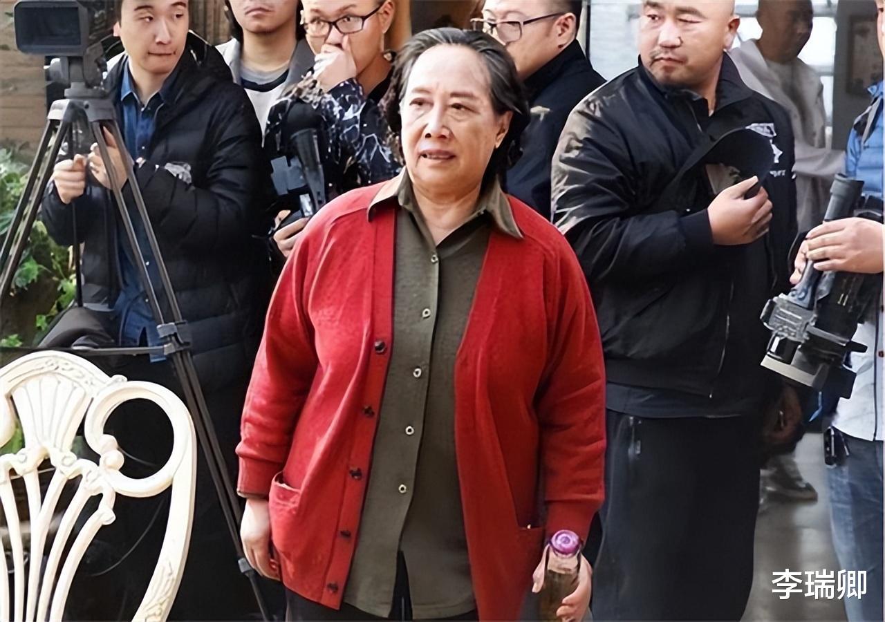 \刘星姥姥\孙桂田:我最后悔的,就是花2.6万买故宫旁边的四合院