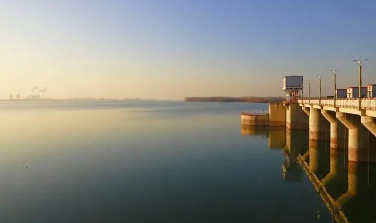 水库|盘点河北石家庄7大水库，很多改名为“湖”，一个比一个风景美