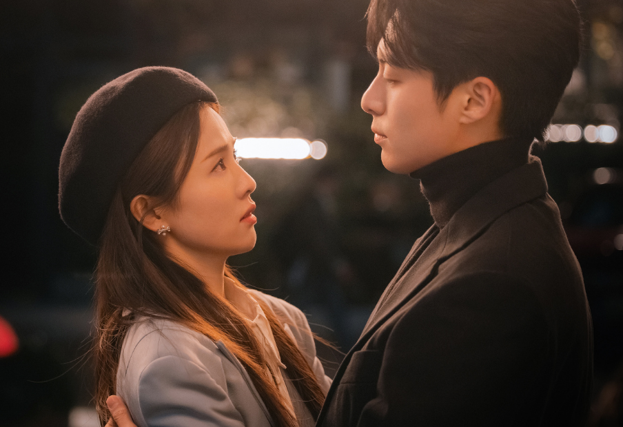 央八首播!28集家庭剧空降,国家一级演员云集,终于有剧追了