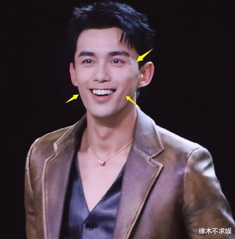 生图 微博之夜男星生图曝光，肖战能打，龚俊脸型变化大 ，吴磊皱纹明显！