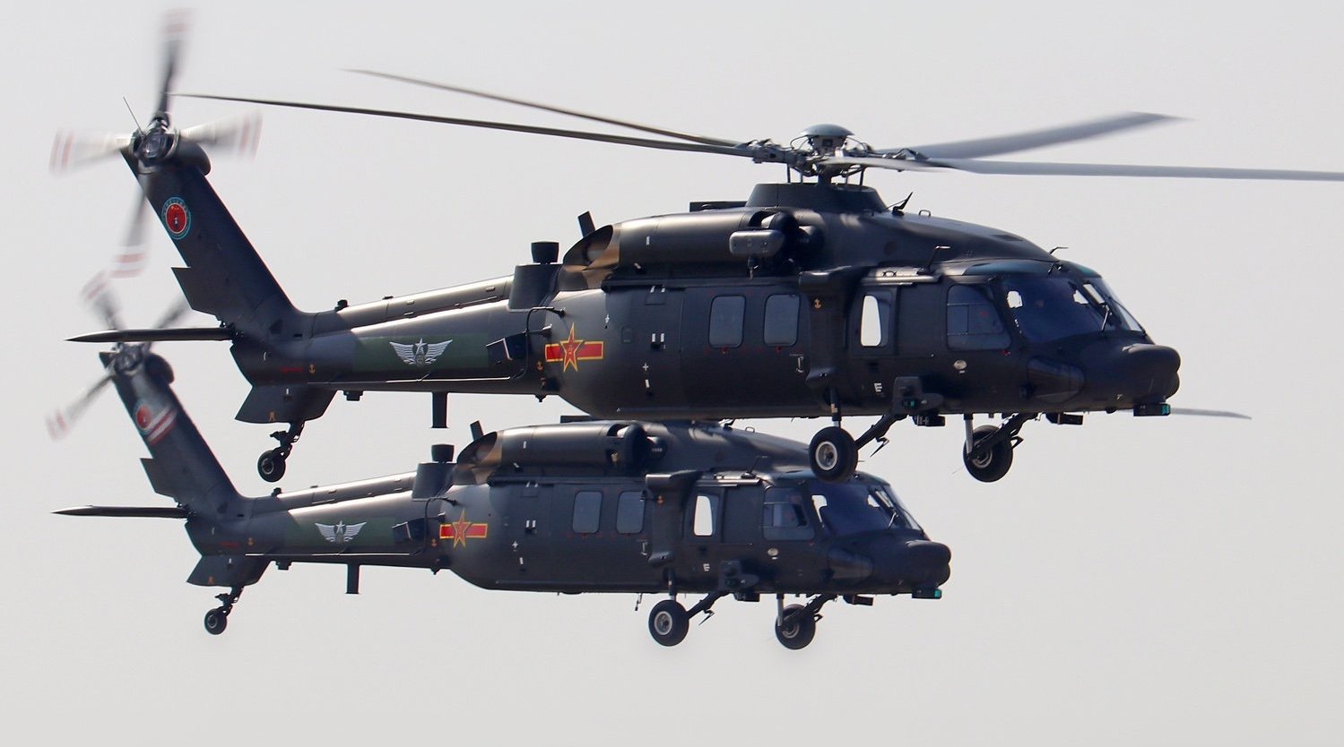 割线器的出现千万不要认为直升机撞电缆是小概率事件,在割线器被发明