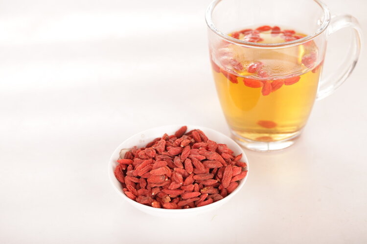 枸杞|43岁男子坚持每天吃枸杞降血糖、养肾,3个月后健康情况如何?