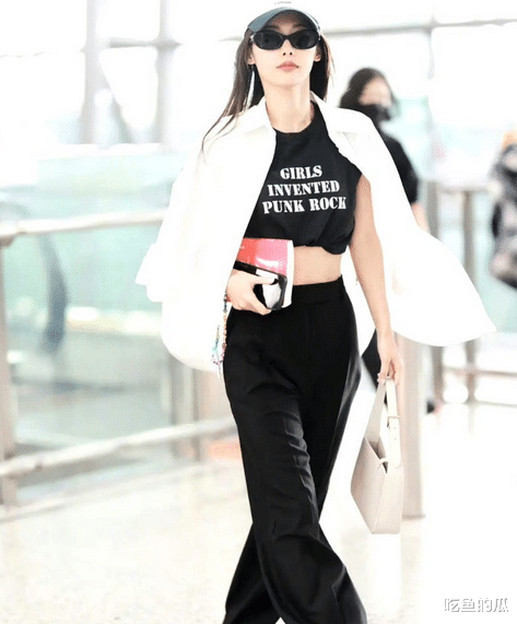 真离了！老公曾出轨女学生，怀了俩娃婚礼都没办…