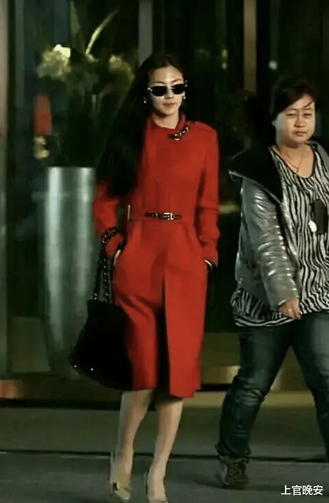 神级抓拍，完爆精修大片！中日韩明星恋爱图，氛围感堪比电影镜头