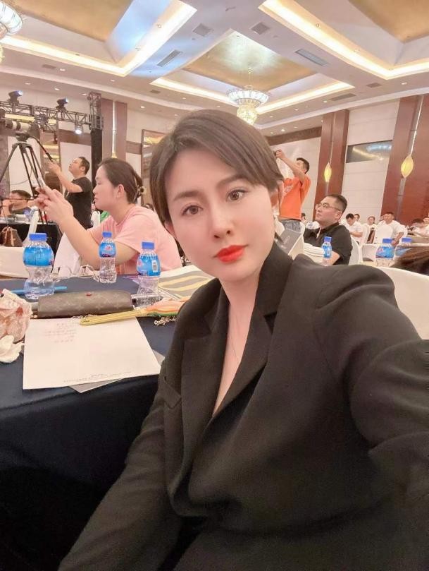 我，80后女孩，从小被人骂“绝户”，靠自己在南方打拼出一片天地