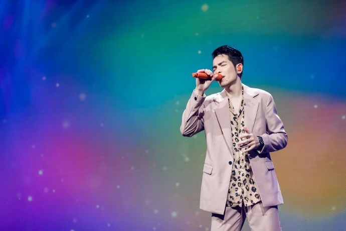 萧敬腾|萧敬腾再回应红毯状态,大方晒毛发检测结果,网友:真的很酷!