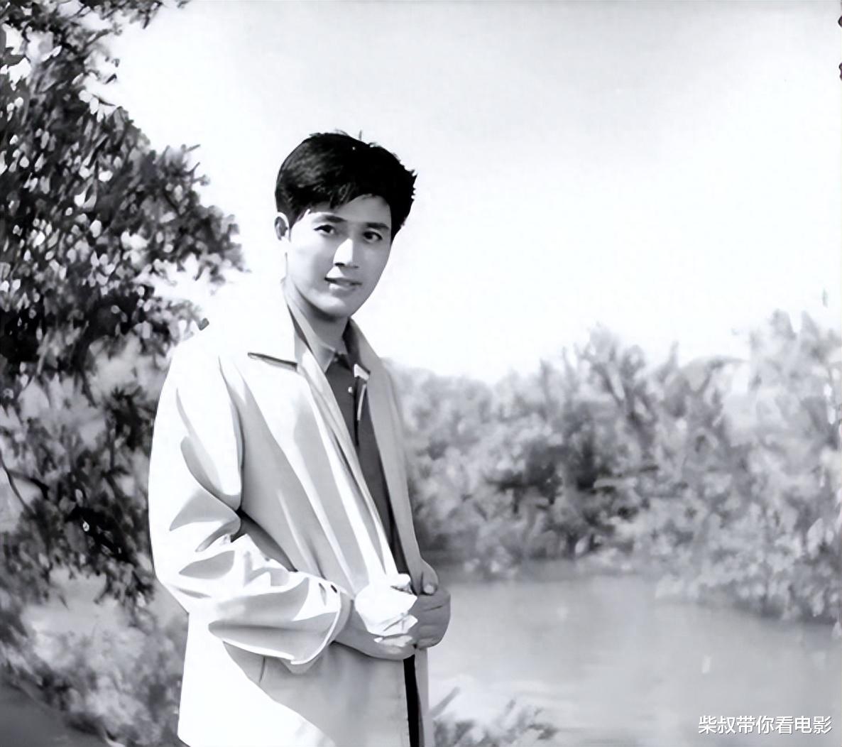 锅炉工转行当演员，25岁爆红，结婚39年无绯闻，女儿坐拥百万粉丝