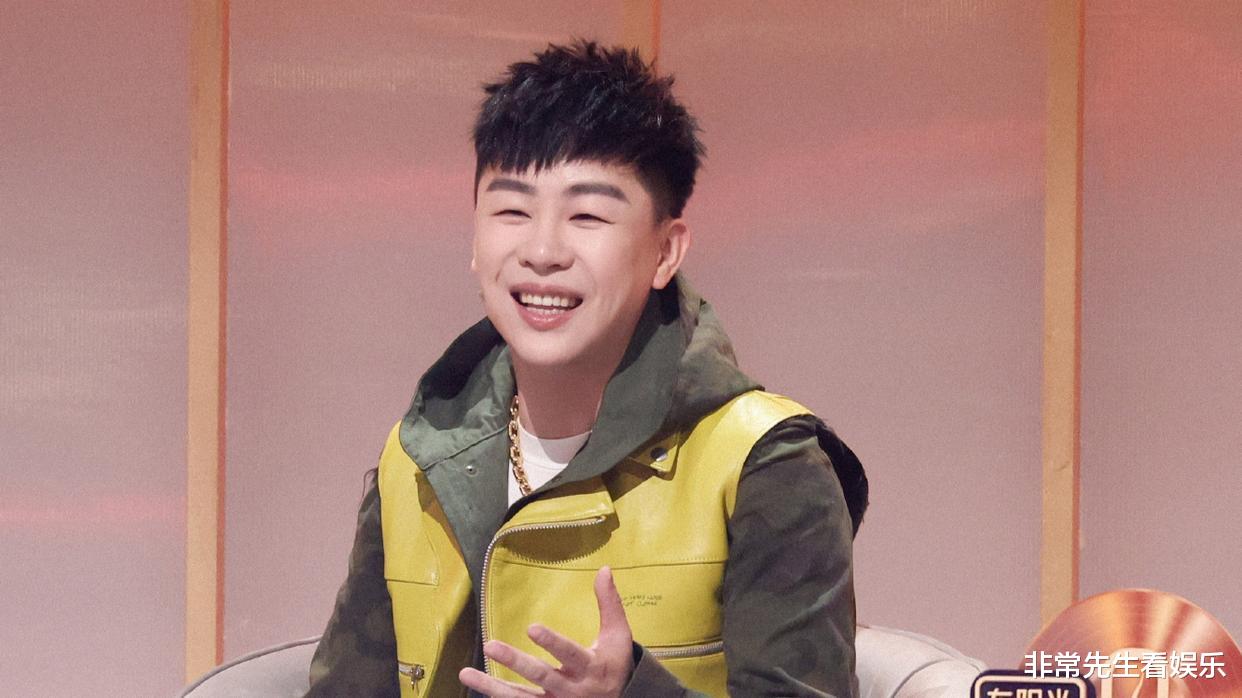 容祖儿|《天赐4》官宣定档海报,双C位有争议,容祖儿靠边,张碧晨尴尬