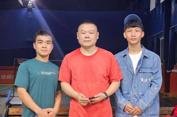 德云社岳云鹏徒弟生日，众演员纷纷送祝福，尚筱菊的人缘是真好