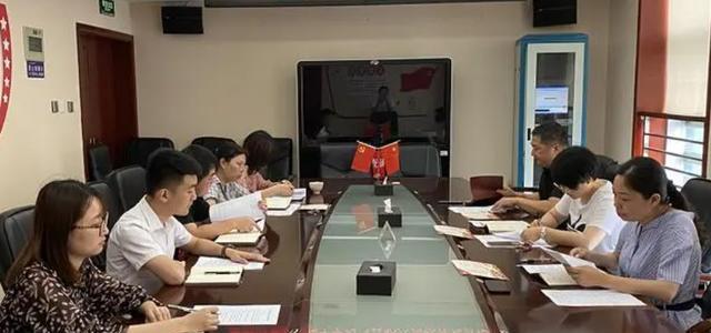 |职场欺凌跟能力无关,北大女生:从体制内辞职后,抑郁症不治而愈