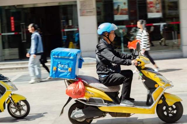 求职|送外卖想月入过万,越来越难了