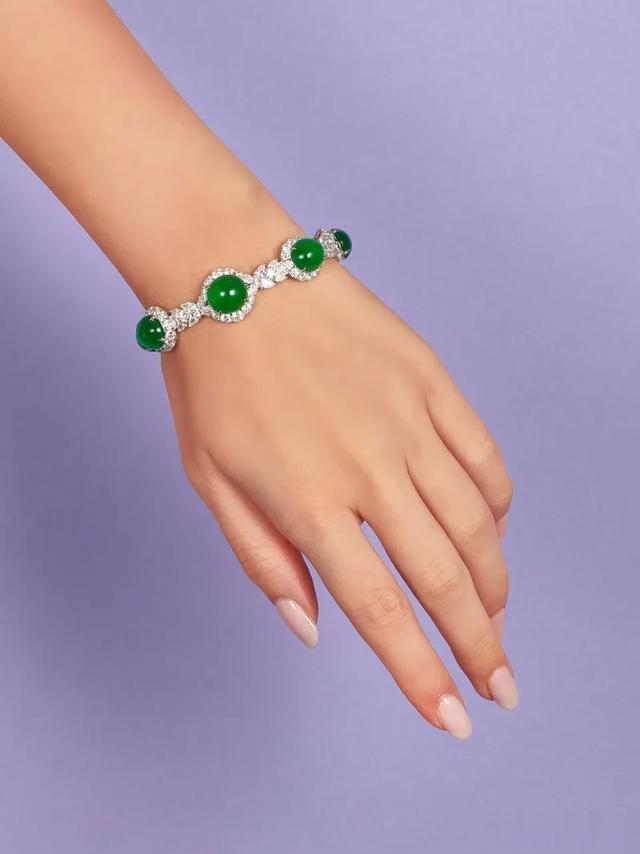 翡翠|2020香港春拍,苏富比、佳士得等屡创佳绩,藏家收藏热情有增无减