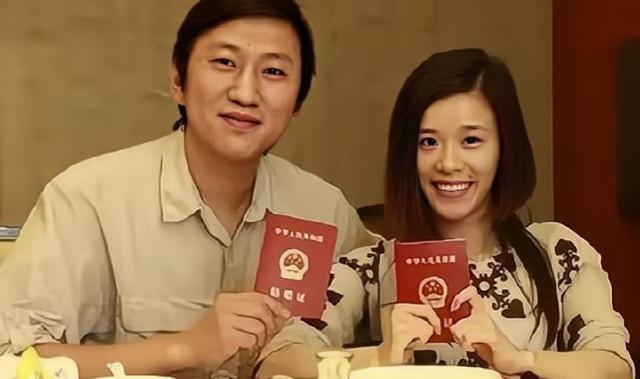 瘫痪25年桑兰近况:42岁仍白皙漂亮,嫁资产千万老公,儿子9岁