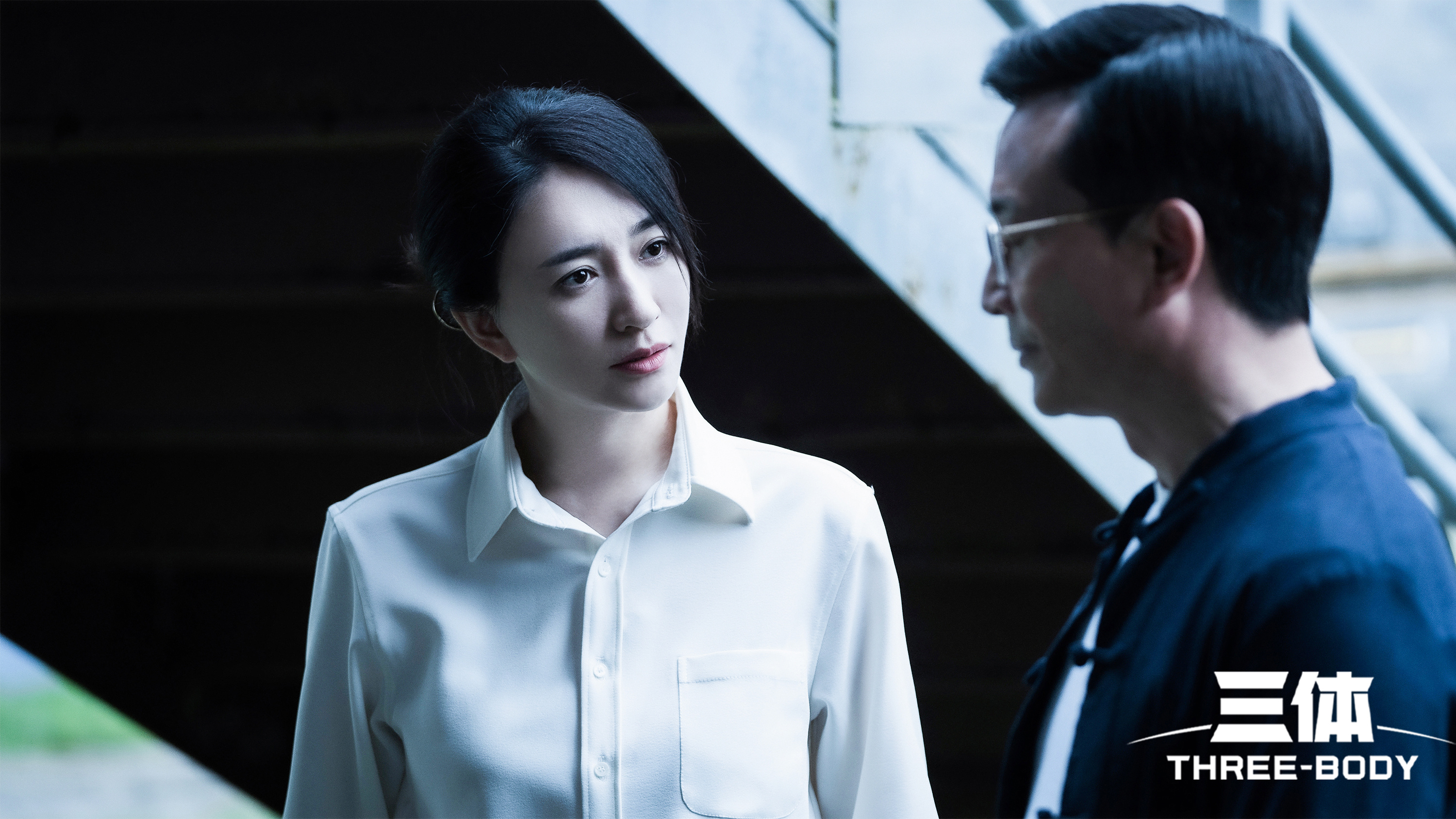 三体|抠书改编还是自由发挥?大刘的《流浪地球2》和《三体》把两条路都走通了!