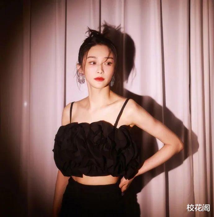 地下恋情曝光,搭上圈内富婆,婚戒都买了?