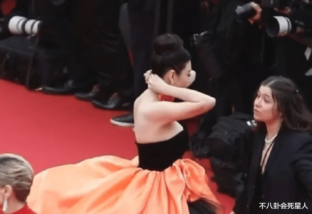 |尴尬!内娱顶流去戛纳,成了毫无存在感的“路人甲”!