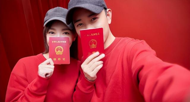 唐嫣:这辈子最正确的决定,就是离开邱泽,嫁给罗晋