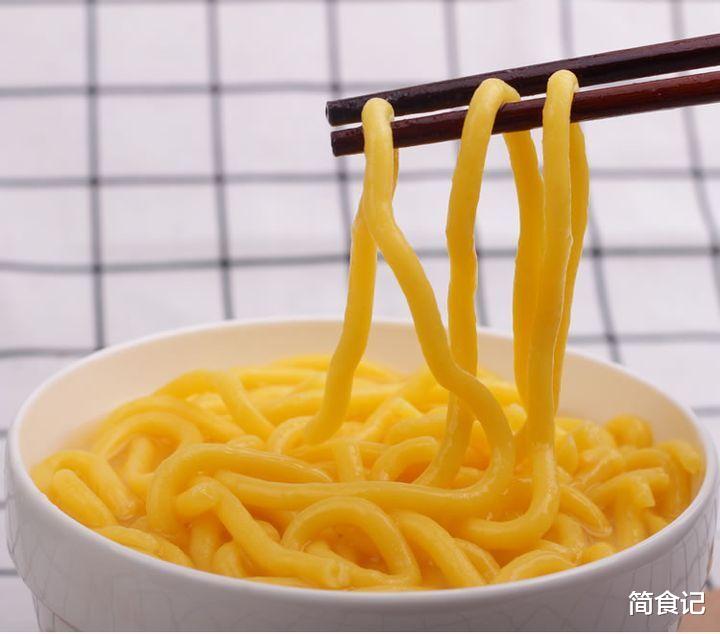 美食文化|东北八大奇葩美食,本地人怎么吃也不够,外地人给钱都下不去嘴