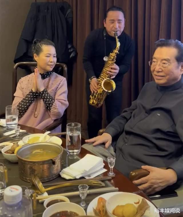 女孩|李双江儿子出狱！诸多大V纷纷为其求情，但谁又能抚平女孩的内心