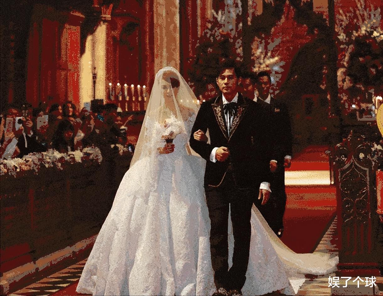 “夫妻本是同林鸟”，但抱歉，周杰伦救不了“黑料缠身”的昆凌！