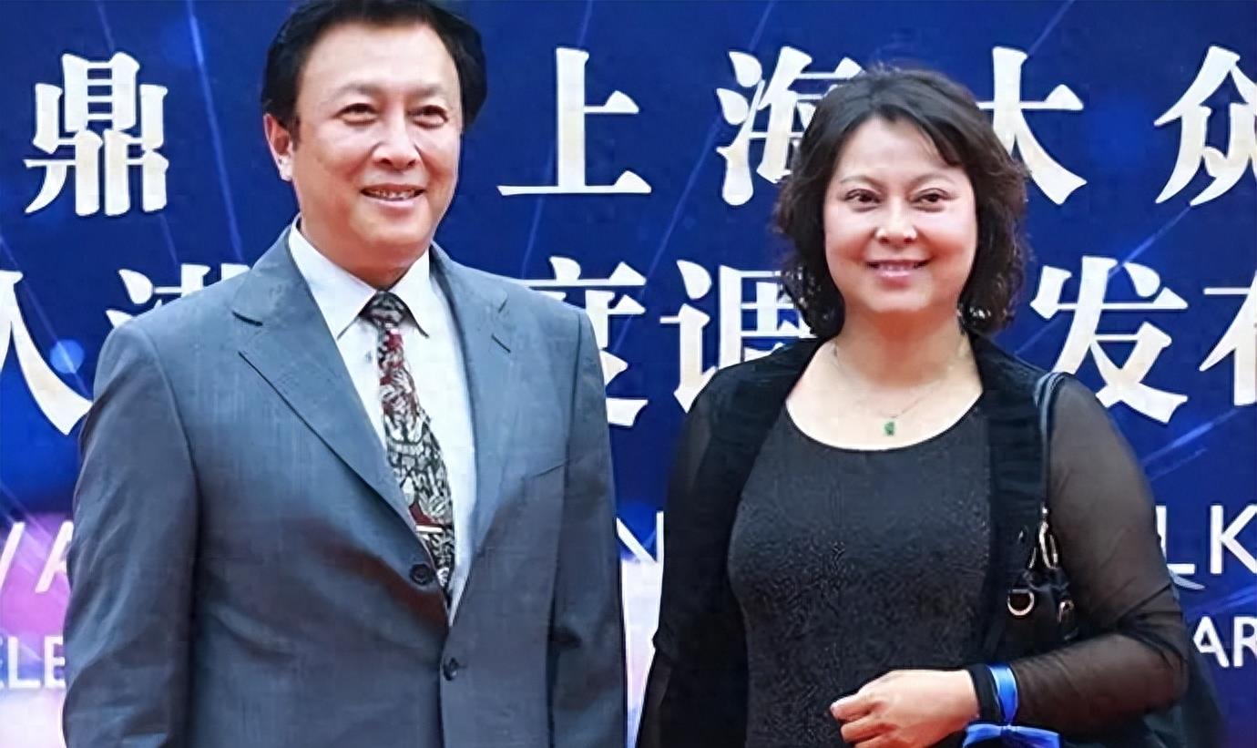 贪财又贪色,仗着资历在圈内“横行霸道”,这6位晚节不保真不冤