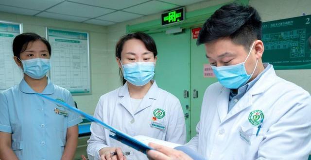 三级甲等医院|三甲医院招聘遇冷？多地出现无人报名的情况，过来人：关关难过