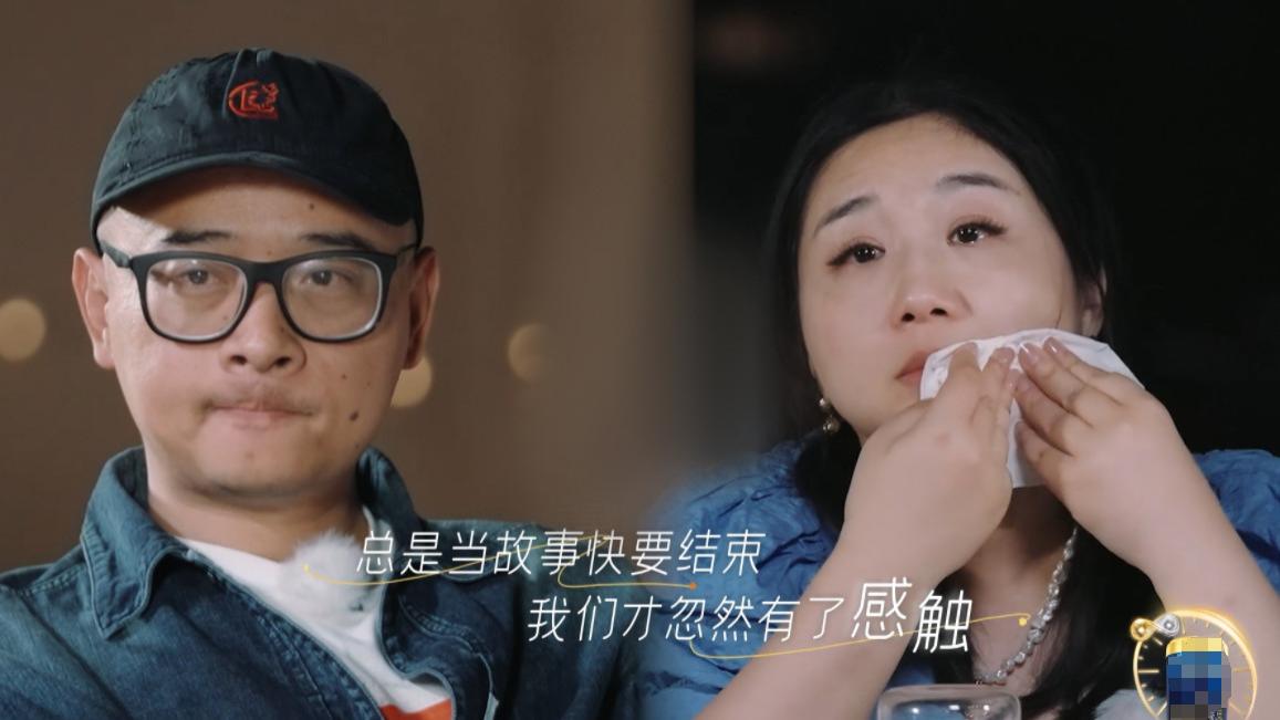 老刘自曝离婚后很开心，摄影师却把镜头给了傅首尔，表情耐人寻味